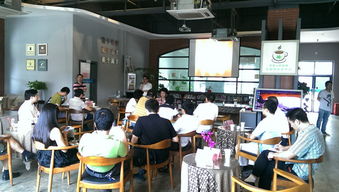 上海軟件開發(fā)專家赴岱家山科技孵化器進(jìn)行技術(shù)咨詢